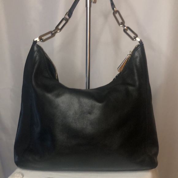 MICHAEL KORS black leather shoulder handbag. - Picture 6 of 15